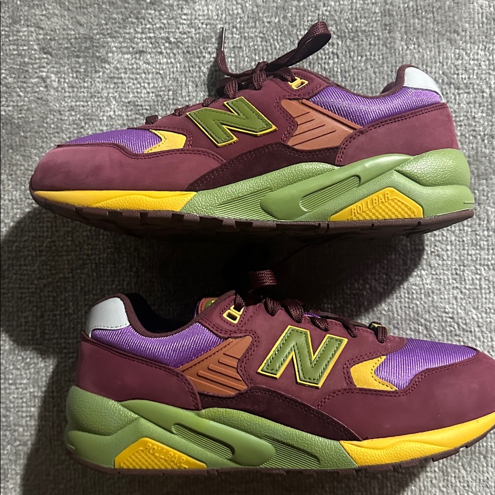 New Balance Burgundy and Green Sneakers